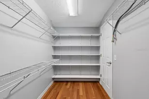 994 S Brink Ave, Sarasota, FL 34237 - Photo 18