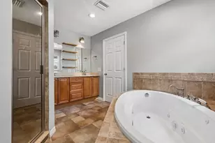 994 S Brink Ave, Sarasota, FL 34237 - Photo 20