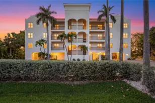 3110 1st St W, Saint Pete Beach, FL 33706 - Photo 4