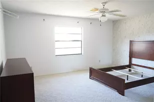 302 Bryce Ct, Sun City Center, FL 33573 - Photo 18