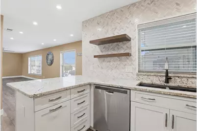 1250 S Pinellas Avenue #214, Tarpon Springs, FL 34689 - Photo 12