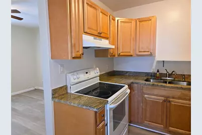 5616 27th Avenue S #5616, Gulfport, FL 33707 - Photo 12