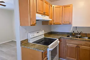 5616 27th Ave S, Gulfport, FL 33707 - Photo 12