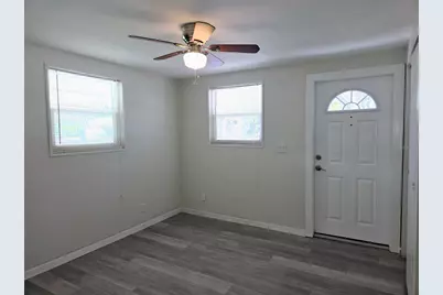 5616 27th Avenue S #5616, Gulfport, FL 33707 - Photo 6