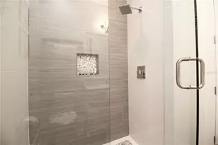 158 Brightwater Dr, Clearwater Beach, FL 33767 - Photo 28