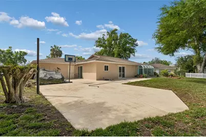 9004 Hogans Bend, Tampa, FL 33647 - Photo 38