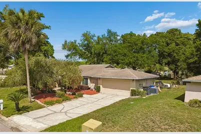 9004 Hogans Bend, Tampa, FL 33647 - Photo 38