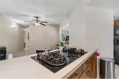 9004 Hogans Bend, Tampa, FL 33647 - Photo 20