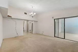 9004 Hogans Bend, Tampa, FL 33647 - Photo 14