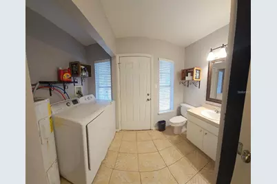 11107 Riverview Drive, Riverview, FL 33578 - Photo 32