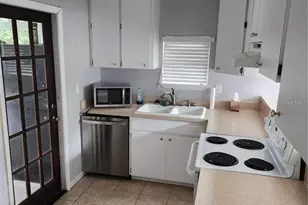 11107 Riverview Dr, Riverview, FL 33578 - Photo 12