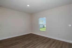 31717 Bienville Ln, Wesley Chapel, FL 33545 - Photo 14