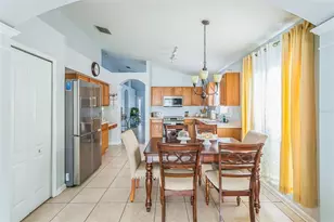11519 Misty Isle Ln, Riverview, FL 33579 - Photo 12
