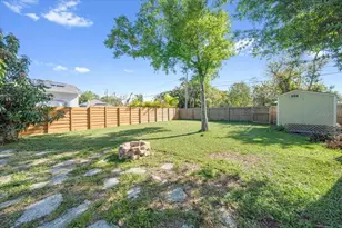 943 Queen St N, Saint Petersburg, FL 33713 - Photo 38