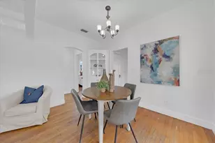 943 Queen St N, Saint Petersburg, FL 33713 - Photo 14