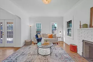 943 Queen St N, Saint Petersburg, FL 33713 - Photo 4