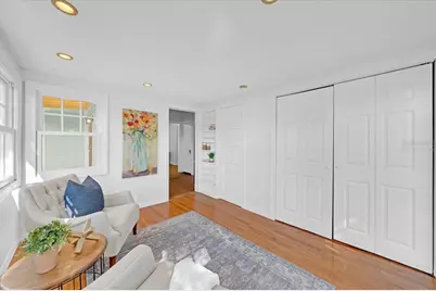 943 Queen Street N, Saint Petersburg, FL 33713 - Photo 22