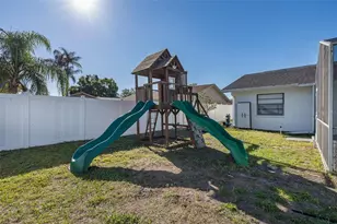 9135 Hawkins Ct, New Port Richey, FL 34655 - Photo 44