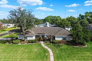 10002 Hunt Cliff Dr, Riverview, FL 33569 - Photo 1