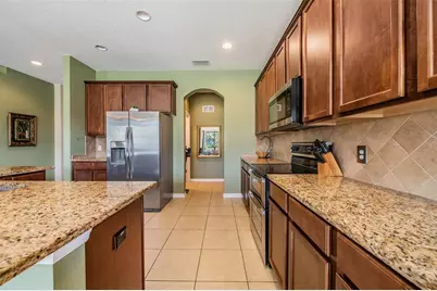 11639 Tangle Stone Drive, Gibsonton, FL 33534 - Photo 10