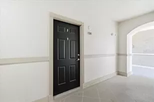 501 Knights Run Ave, Tampa, FL 33602 - Photo 4