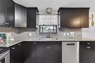 15821 Adobe Dr, Hudson, FL 34667 - Photo 14