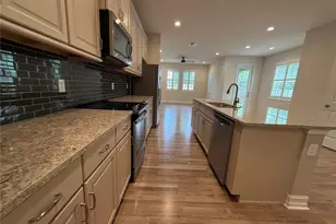 3237 Painted Blossom Ct, Lutz, FL 33558 - Photo 2