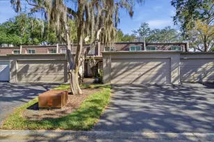 10603 Carrollbrook Way, Tampa, FL 33618 - Photo 1