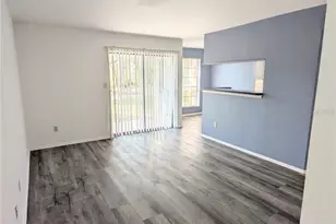 8702 Mallard Reserve Dr, Tampa, FL 33614 - Photo 4