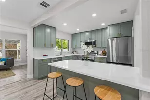 2530 W Diana St, Tampa, FL 33614 - Photo 8