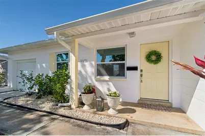 3601 Yardley Avenue N, Saint Petersburg, FL 33713 - Photo 4