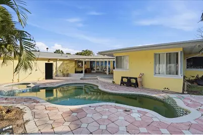 16007 Gulf Boulevard, Redington Beach, FL 33708 - Photo 48