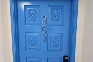 225 Hour Glass Way, Sarasota, FL 34242 - Photo 62