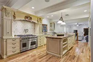 6755 30th St S, Saint Petersburg, FL 33712 - Photo 22