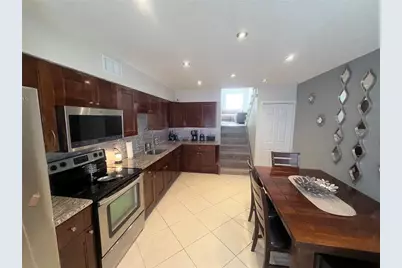 7321 Jackson Springs Road, Tampa, FL 33634 - Photo 12