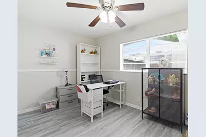 6401 N Hale Avenue, Tampa, FL 33614 - Photo 16