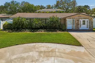 11670 81st Pl, Seminole, FL 33772 - Photo 2