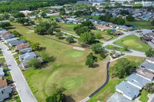 2140 Grand Cypress Dr, Lakeland, FL 33810 - Photo 10