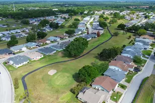 2140 Grand Cypress Dr, Lakeland, FL 33810 - Photo 8