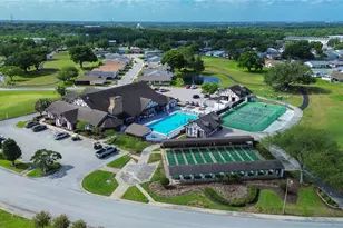 2140 Grand Cypress Dr, Lakeland, FL 33810 - Photo 4