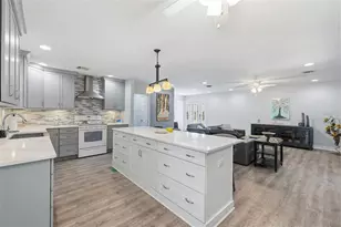 4339 50th Ave S, Saint Petersburg, FL 33711 - Photo 10