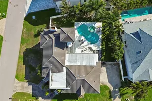 816 Ponce De Leon Dr, Tierra Verde, FL 33715 - Photo 10