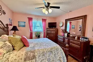 4000 3rd St N, Saint Petersburg, FL 33703 - Photo 16