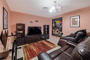 7410 5th Ave N, Saint Petersburg, FL 33710 - Photo 12