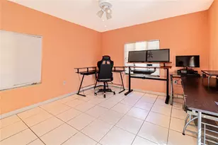 7410 5th Ave N, Saint Petersburg, FL 33710 - Photo 12