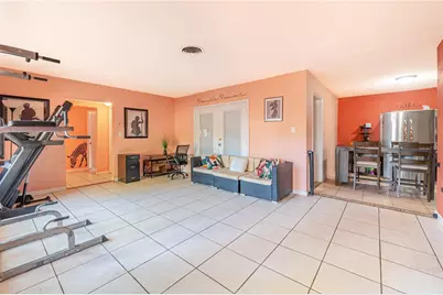 7410 5th Avenue N, Saint Petersburg, FL 33710 - Photo 4