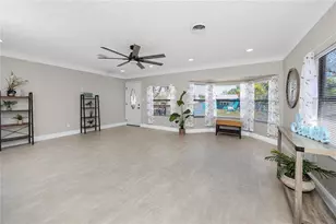 3626 Queen St N, Saint Petersburg, FL 33713 - Photo 6