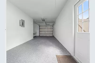 10918 N 29th Street, Tampa, FL 33612 - Photo 32