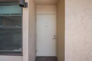 2621 Cove Cay Dr, Clearwater, FL 33760 - Photo 26