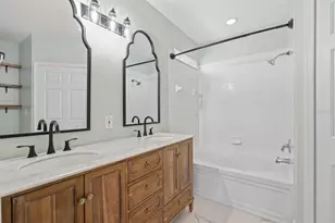 6122 Gannetdale Dr, Lithia, FL 33547 - Photo 16